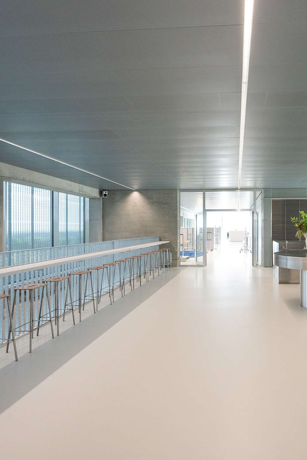 Lounge with DAMPA Clip-In Custom Rains HQ